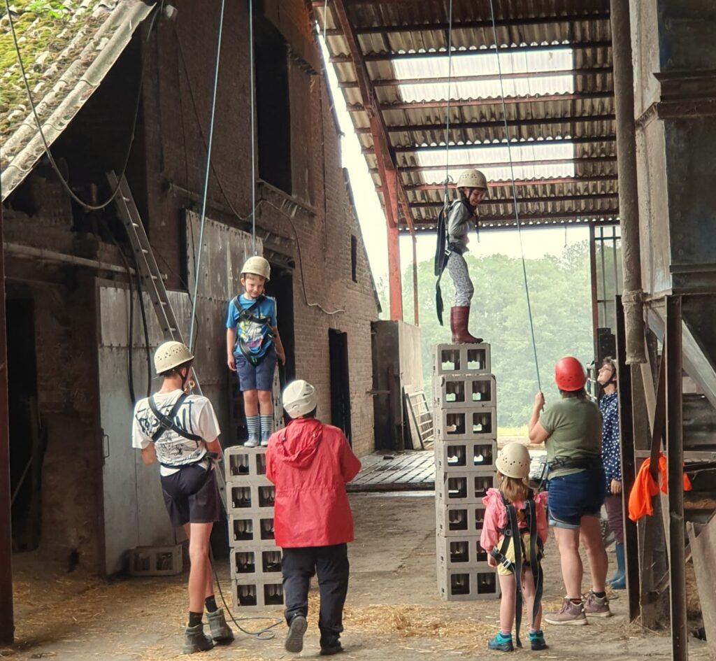 eenoudervakantie boerderij kratten klimmen